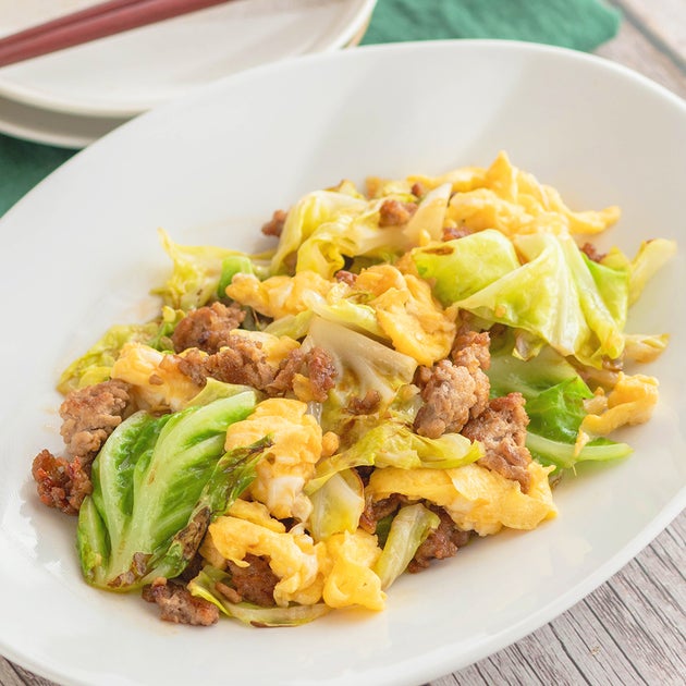 【キャベツ1玉が一瞬で消える】毎日食べたい美味しさ。簡単おかずレシピ3選