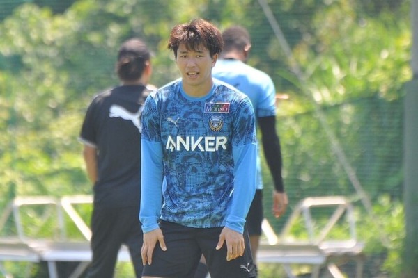 今季の山田新見てると、流石にセルティック移籍は早いんじゃないか？