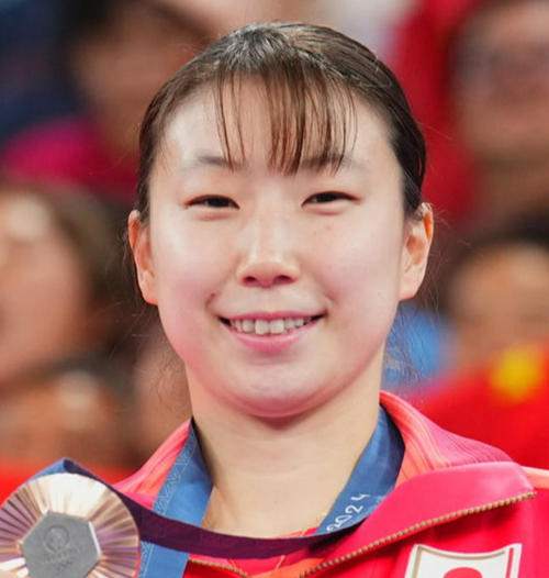 【バドミントン】五十嵐有紗、沖縄で新婚旅行を満喫　肩寄せ合い夫と幸せツーショット