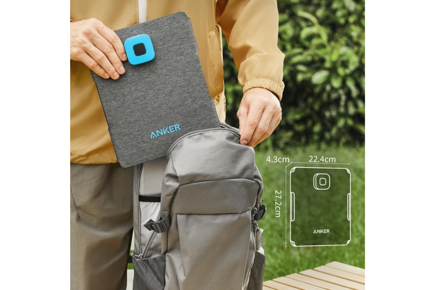 Ankerの「直接スマホを充電」できるソーラーパネル！A4サイズに折り畳める、これは防災リュックに入れたい