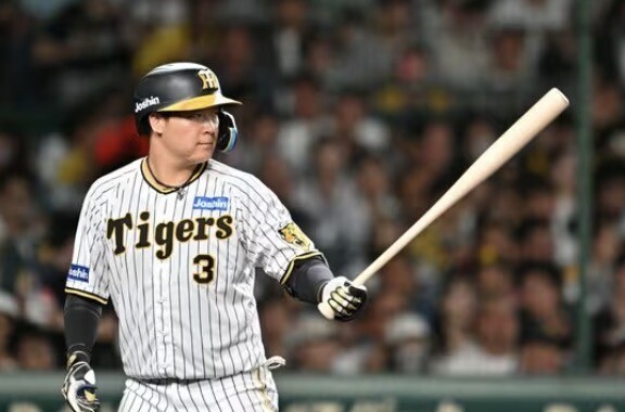 大山悠輔さん、通算992安打。1000安打まで残り8
