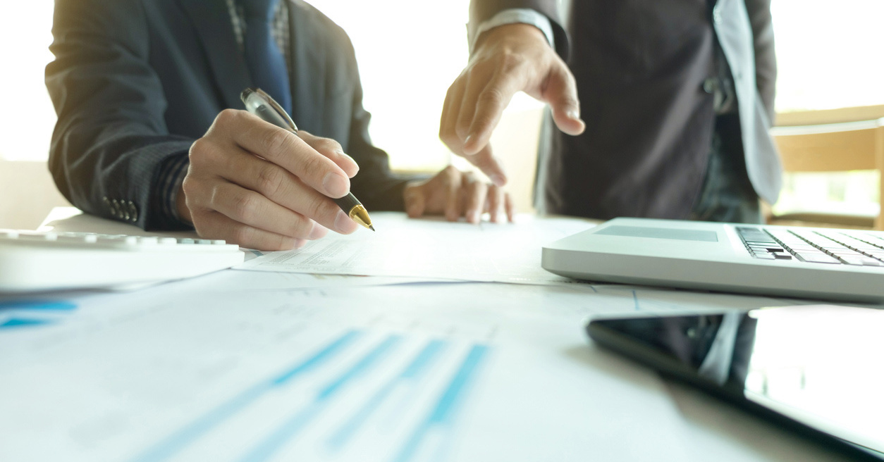 [ITmedia ビジネスオンライン] 転職で“年齢の壁”を感じるのは何歳から？　最多は「40～44歳」