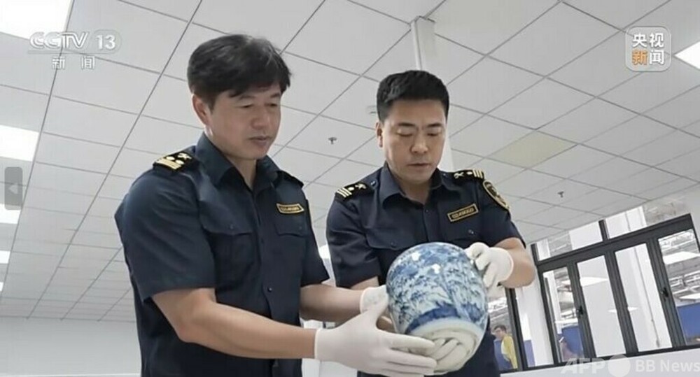 天津税関 虚偽申告による密輸を摘発 明清代の貴重文化財流出を阻止