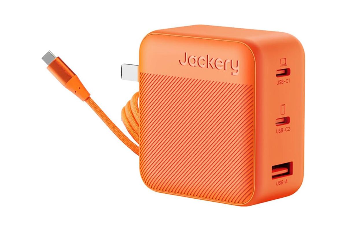 iPhoneもMacBookも急速充電。Jackeryのコンパクトな100Wチャージャーが20％オフ