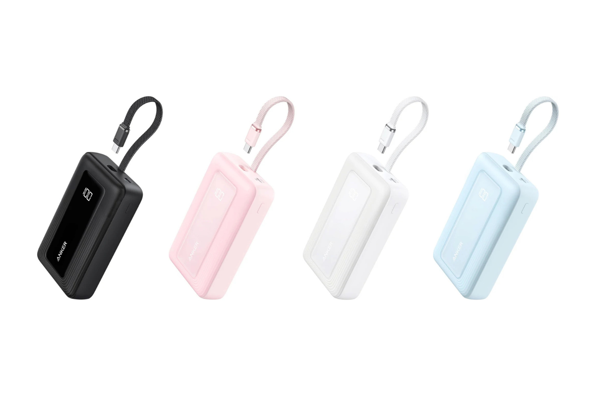 20000mAhでケーブルいらずは心強い。Ankerの新作モバイルバッテリーでノンストレス充電だ