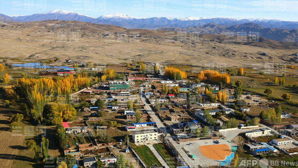 【三里河中国経済観察】新疆の70年――天山の南北が生まれ変わり、広大な大地が飛躍する
