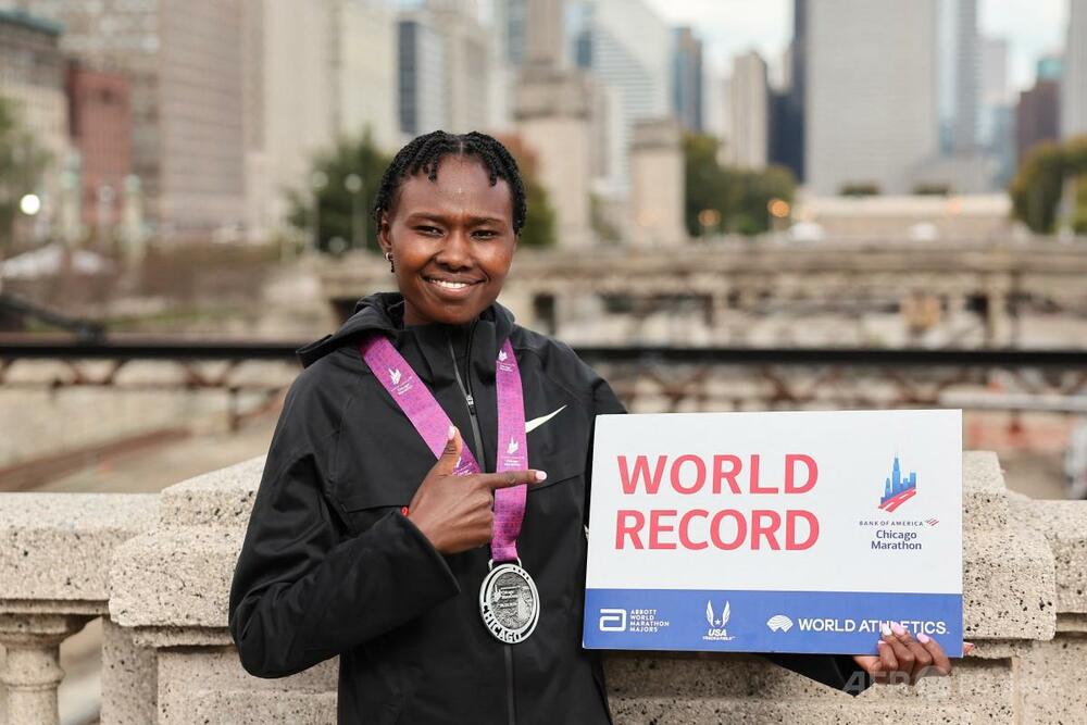 女子マラソン世界記録保持者チェプンゲティッチ、ドーピングで3年の資格停止