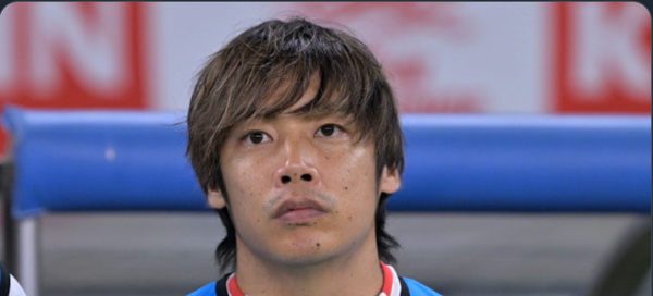 「すっごいのきたー」「参りました」「破壊力」…伊東純也、“新相棒”とのビジュアルにファン反応