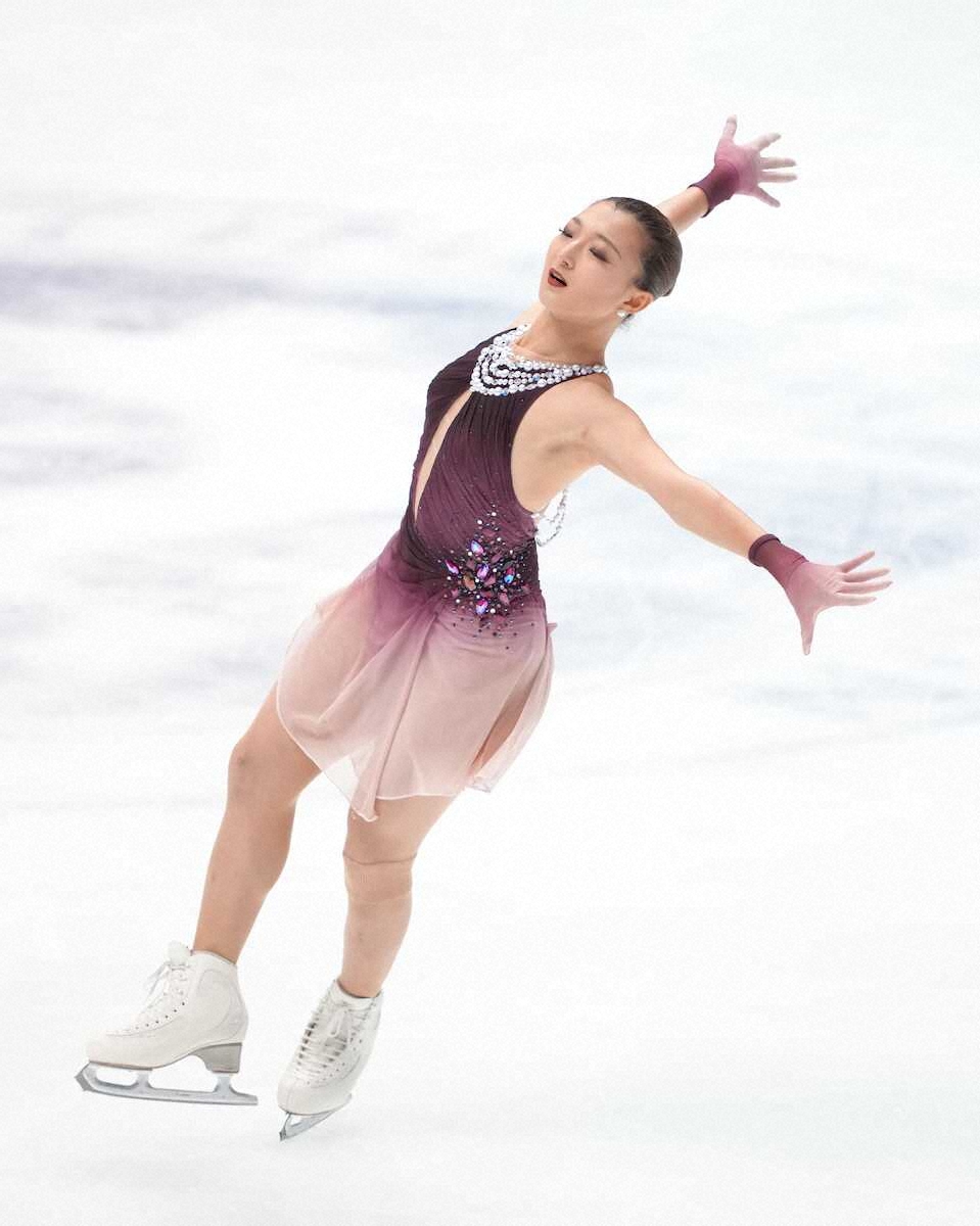 フィギュアスケートGPシリーズ第4戦 坂本花織が地元で見事な演技