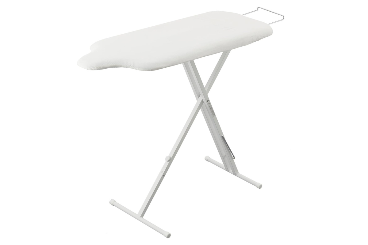 面倒なアイロンがけ、終わり。山崎実業が「この形」で答えを出してきた