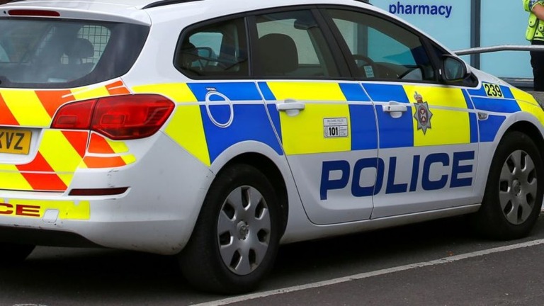 男を訴追、元妻に長年にわたり薬物を投与して性的暴行　英