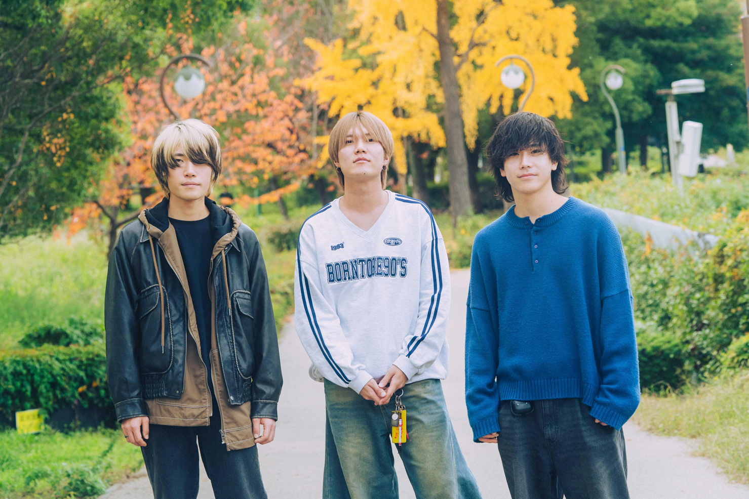 the paddles、新EP「結婚とかできないなら」に詰め込んだ新たなアンセムーー変化と充実の2025年を振り返り、さらなる高みを目指すメンバー全員インタビュー