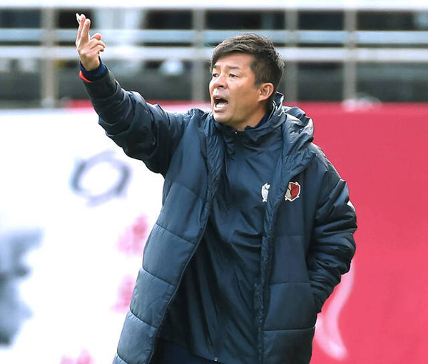 優勝した鹿島・鬼木監督「9年間の悔しさがあった」←あなたのせいでは…？