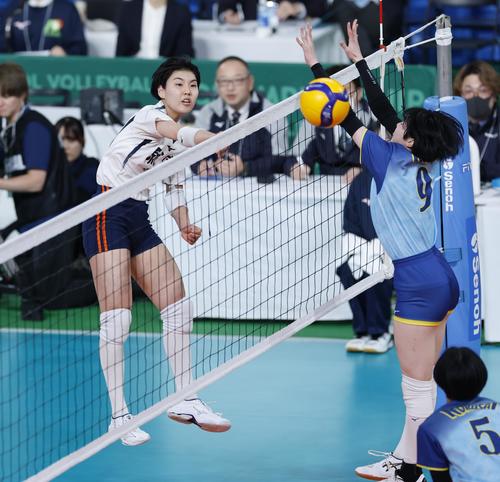 【高校バレー】就実・比留間美晴が両軍最多21得点で決勝導く「負けないように強気のプレーを」