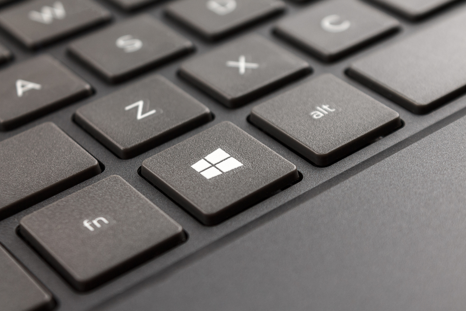 そのPC、もっと使いやすく進化する。Windowsを最強の仕事道具に変える10コツ