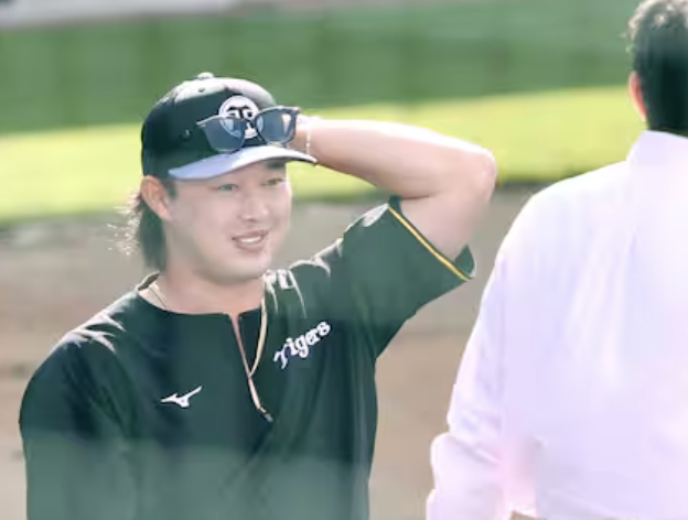 開幕レフト、前川右京vs濱田太貴の一騎打ちか