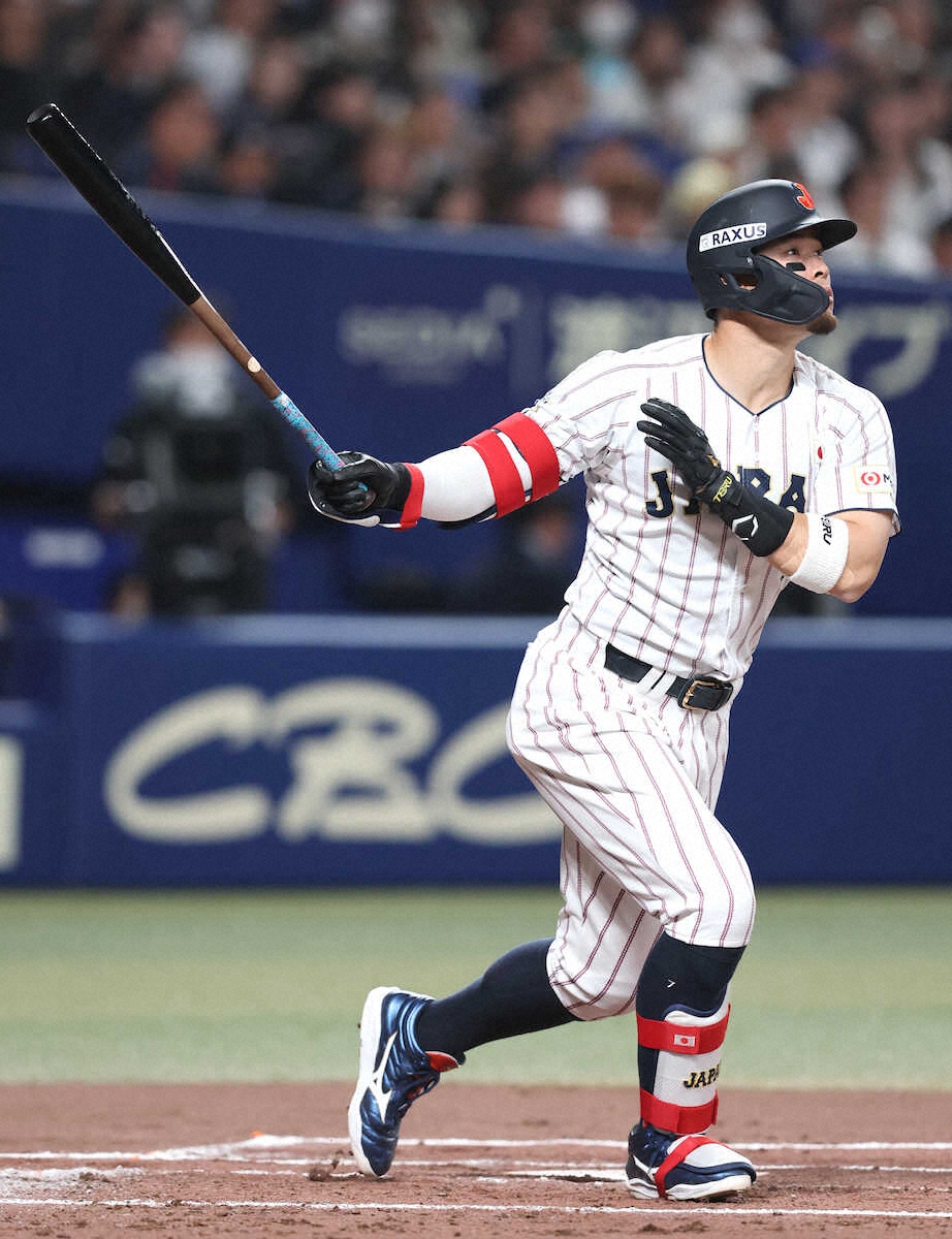 佐藤輝明が初回に右越えの3ラン 侍ジャパン壮行試合5ー3で勝利