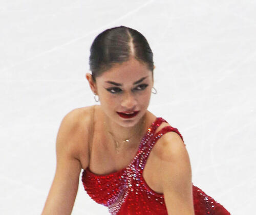 【フィギュア】18歳ペトロシャン、公式練習に初参加　ロシア出身＆中立選手で参加