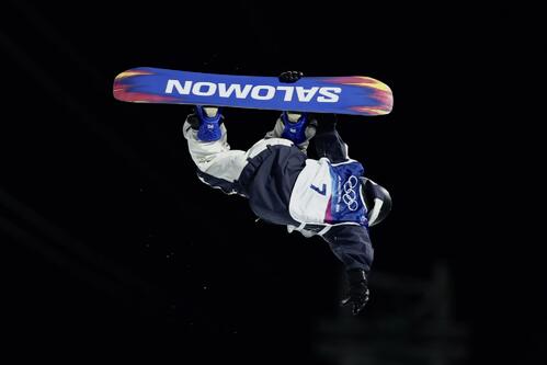 【スノボ】男子ハーフパイプも全員予選突破　スノーボード全種目で日本勢12人全員が決勝進出