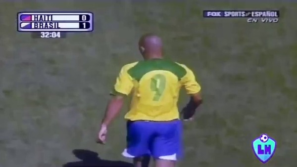 【動画】ロナウジーニョが女性5人と朝8時まで遊びまくった後のプレーがこちら