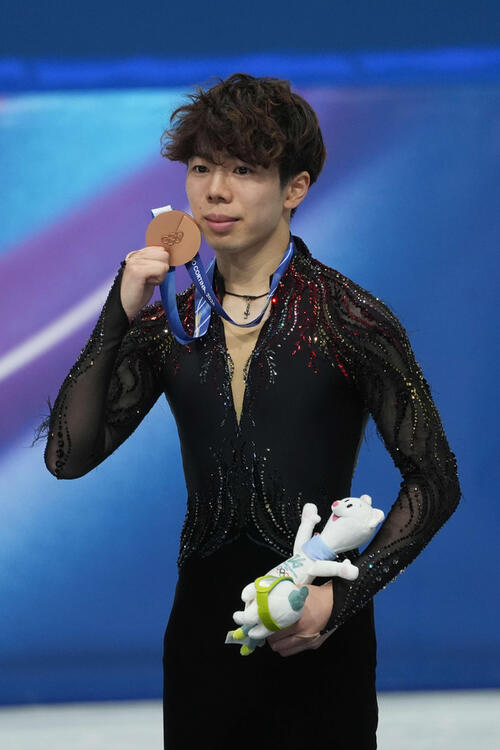 【フィギュア】佐藤駿「最高に楽しむことができた」初出場で好演連発…個人銅＆団体銀メダル