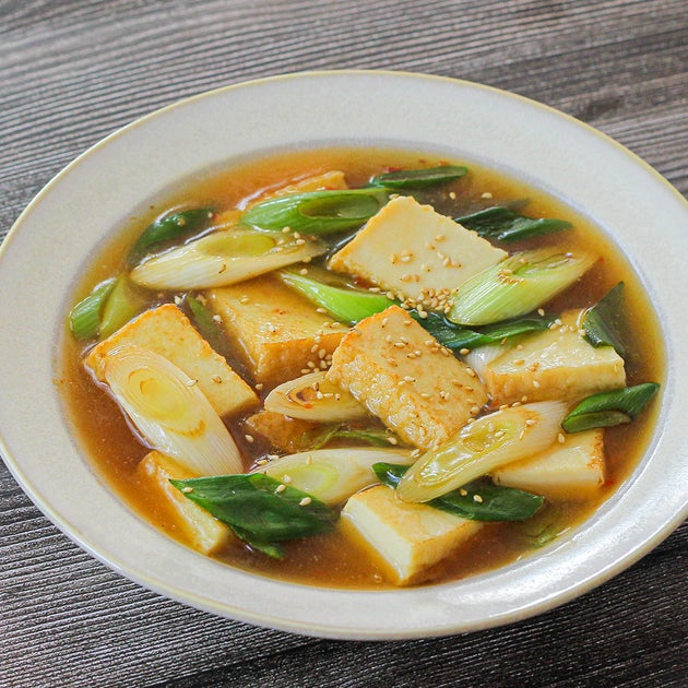 【冬の厚揚げはコレに限る】ピリ辛の味付けで寒い日もぽかぽかに…厚揚げの簡単おかずレシピ3選