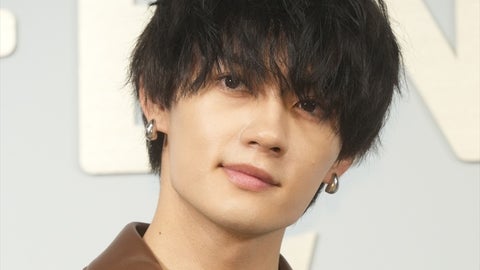 M!LK・佐野勇斗、「友達の舞台観てきた」⇒メンバーの主演舞台にグループ全員集合で「仲良しすぎて滅」の声