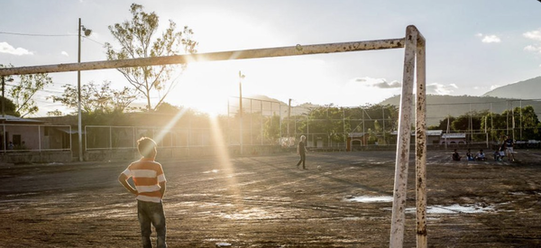 前半で7失点したのに、8点奪って逆転勝利！ヨーロッパで伝説的な試合があった