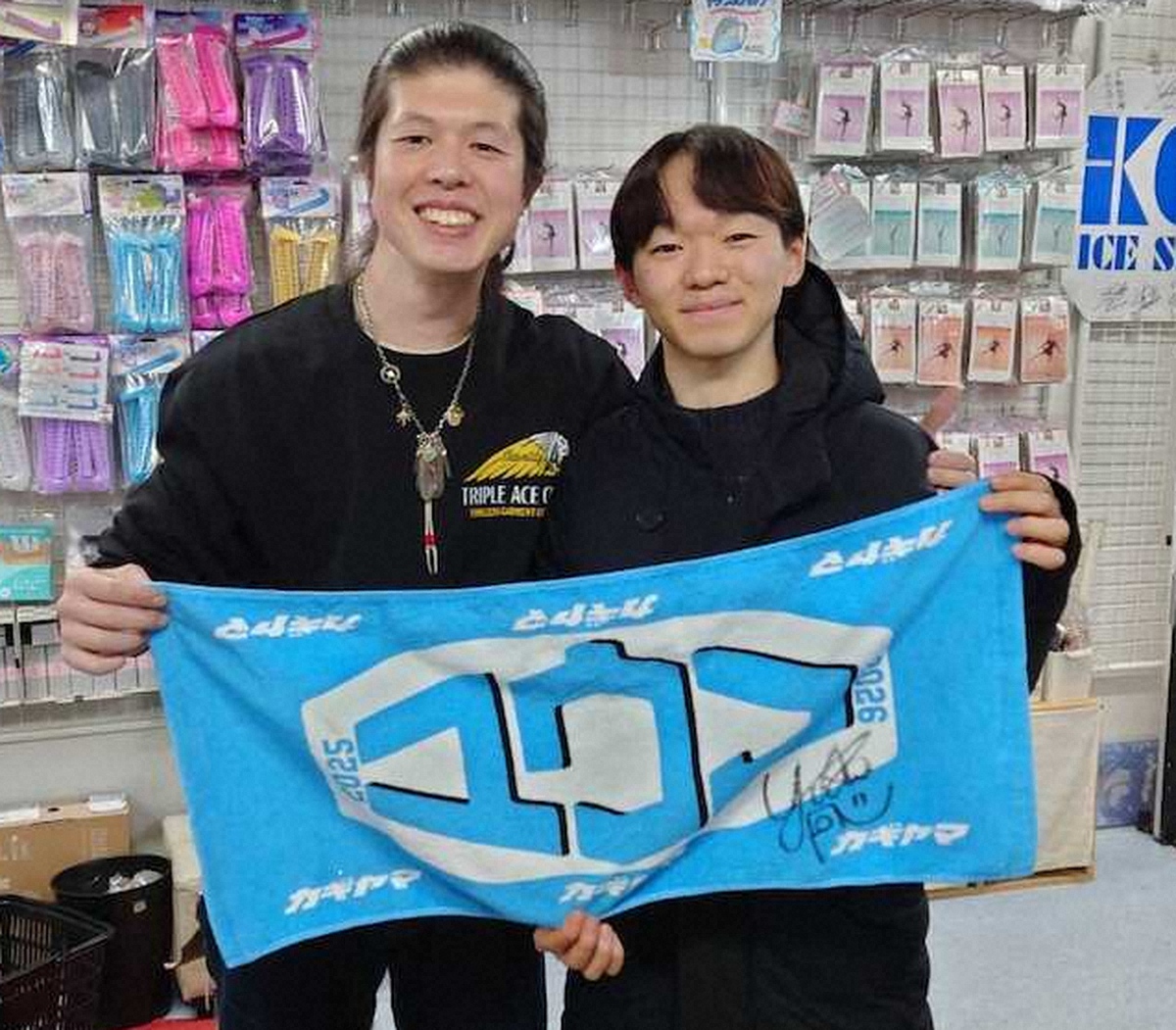 6日から団体が始まるミラノ・コルティナ 鍵山優真選手の靴に魂吹き込む