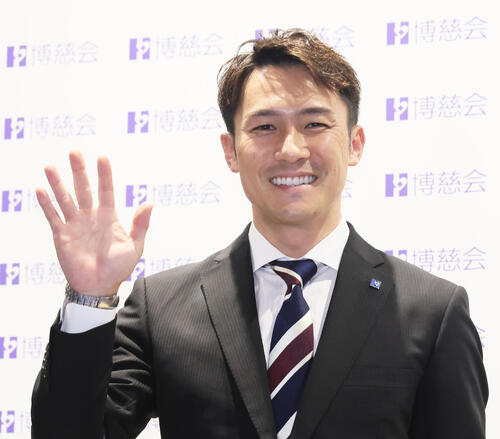 【スピードスケート】「今日はぶっ込む」解説の加藤条治さん独特の言い回しがSNSで話題に