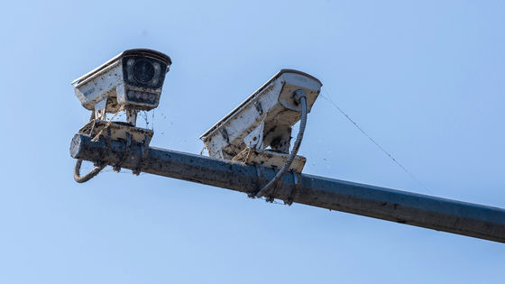 アメリカ全土でFlock Safetyの監視カメラが破壊されている