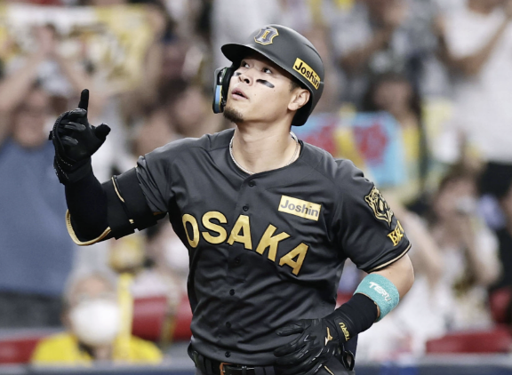 どこのメディアもNPB組は佐藤輝明が注目選手みたいやな