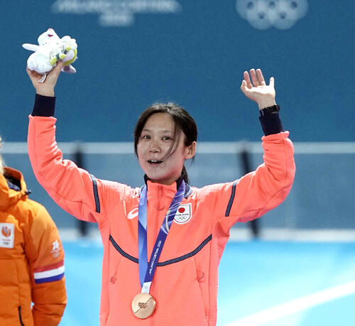 【スピードスケート】高木美帆「あぁ、銅メダルなんだ」３大会連続＆８個目メダルも「複雑」