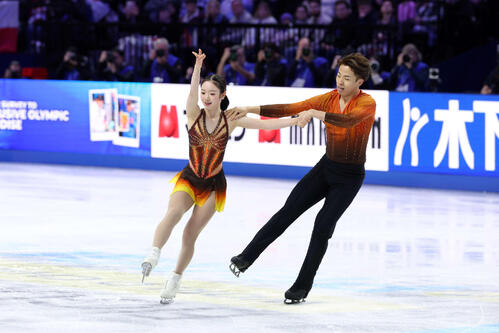 【フィギュア】りくりゅうだけじゃない！結成３季目ゆなすみがＳＰ５位発進…世界選手権で好演