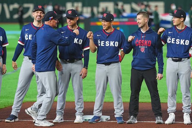 準々決勝直前、チェコがまた神行動「侍たち、頑張って！」