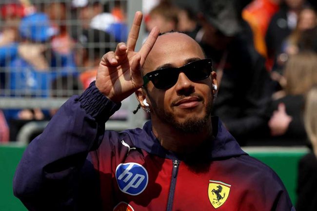 F1の超大物ドライバーが「美しさを理解」剣術を学んだと報告