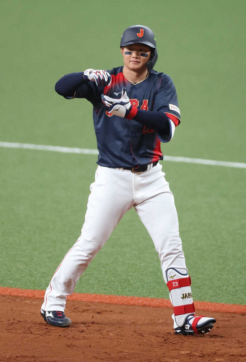 侍ジャパンが阪神に5ー4で勝利 森下翔太が中前へ2点適時打