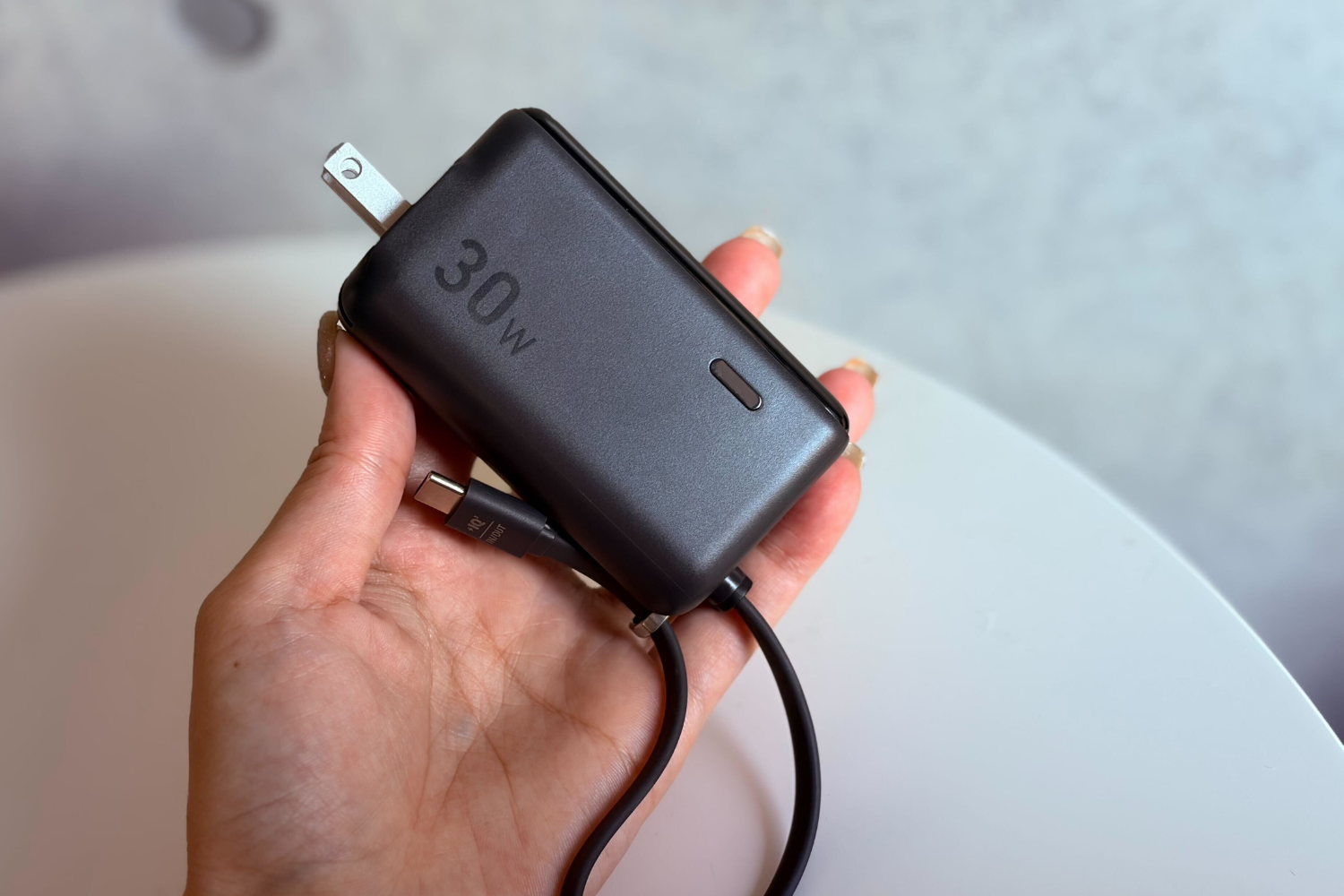 さらばLightning！iPhone 17デビューの私が、海外旅行まで見据えて選んだ究極モバ充【Amazon新生活セール】