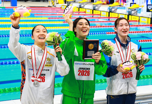 【競泳】「どんどんマイナスな方向に行ってしまって」200ｍ個人メドレー２位成田実生が号泣