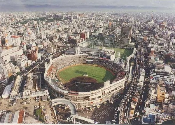 Jサポさん、野球ファンに「jリーグも年間70試合、稼働日100日以上やれば？」と現実を突きつけられ発狂してしまう…