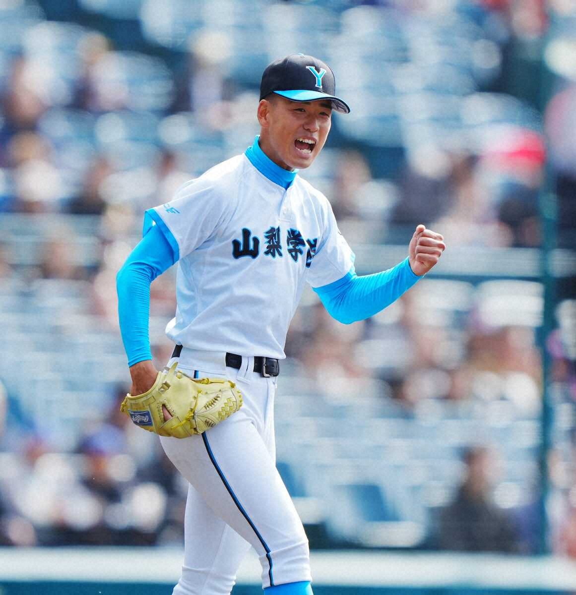 山梨学院、2年ぶり8強…骨折の菰田陽生もベンチで鼓舞 第98回センバツ