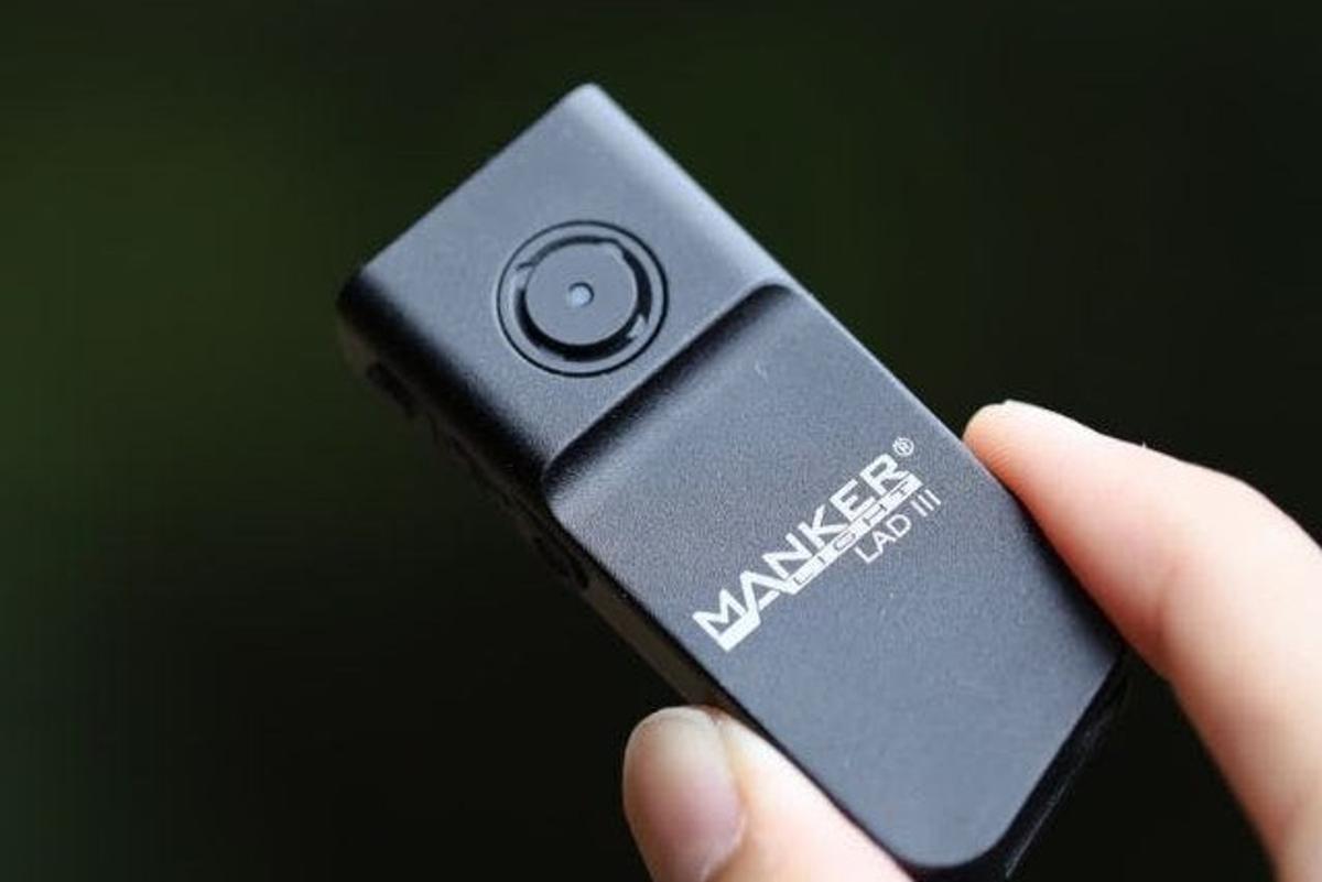 「眩しすぎる」を自力で解決。自分仕様の光に微調整できる超小型ライト