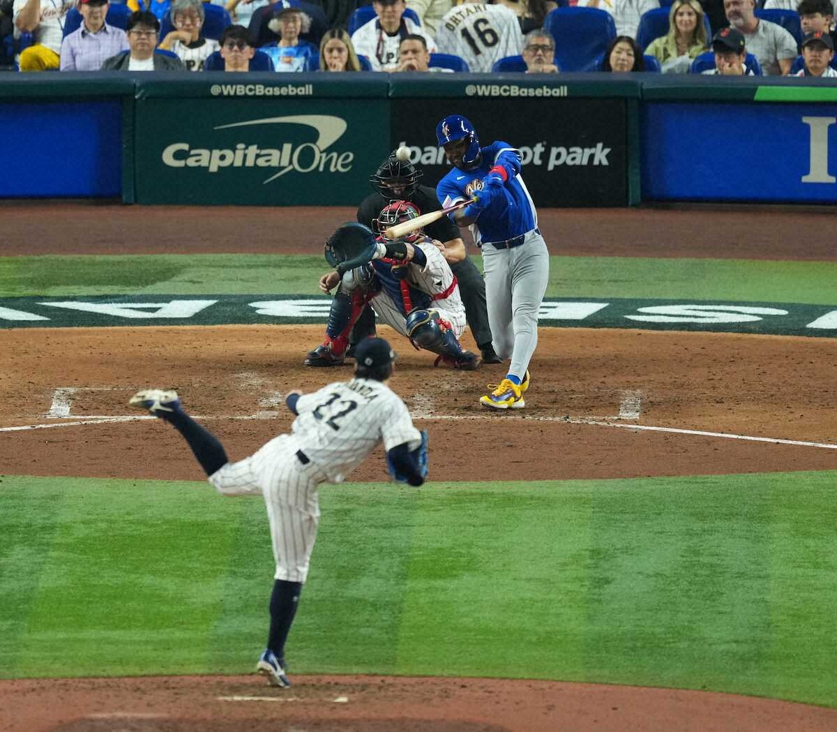 「お願いだから優しくね」 2年目を迎えるドジャースのロハス