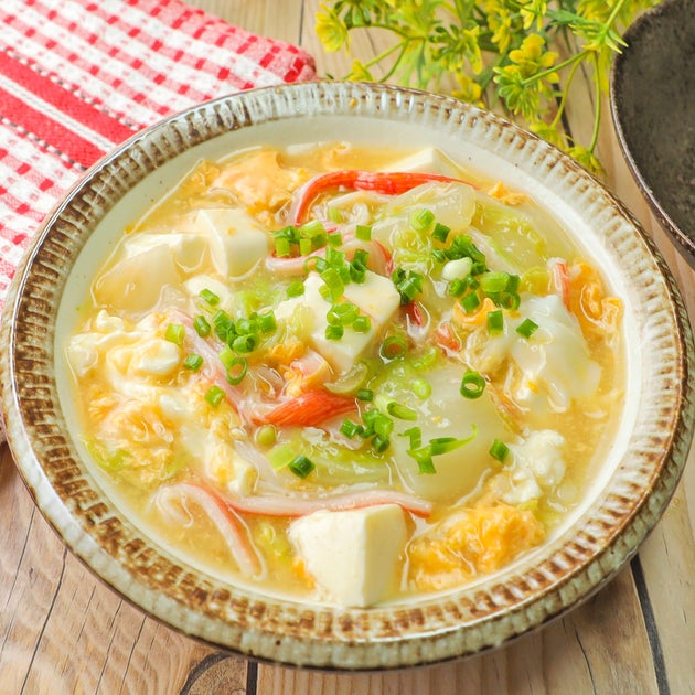 【ヘルシー＆コスパ最強】寒い日にぴったり！体の芯から温まるポカポカ豆腐レシピ3選