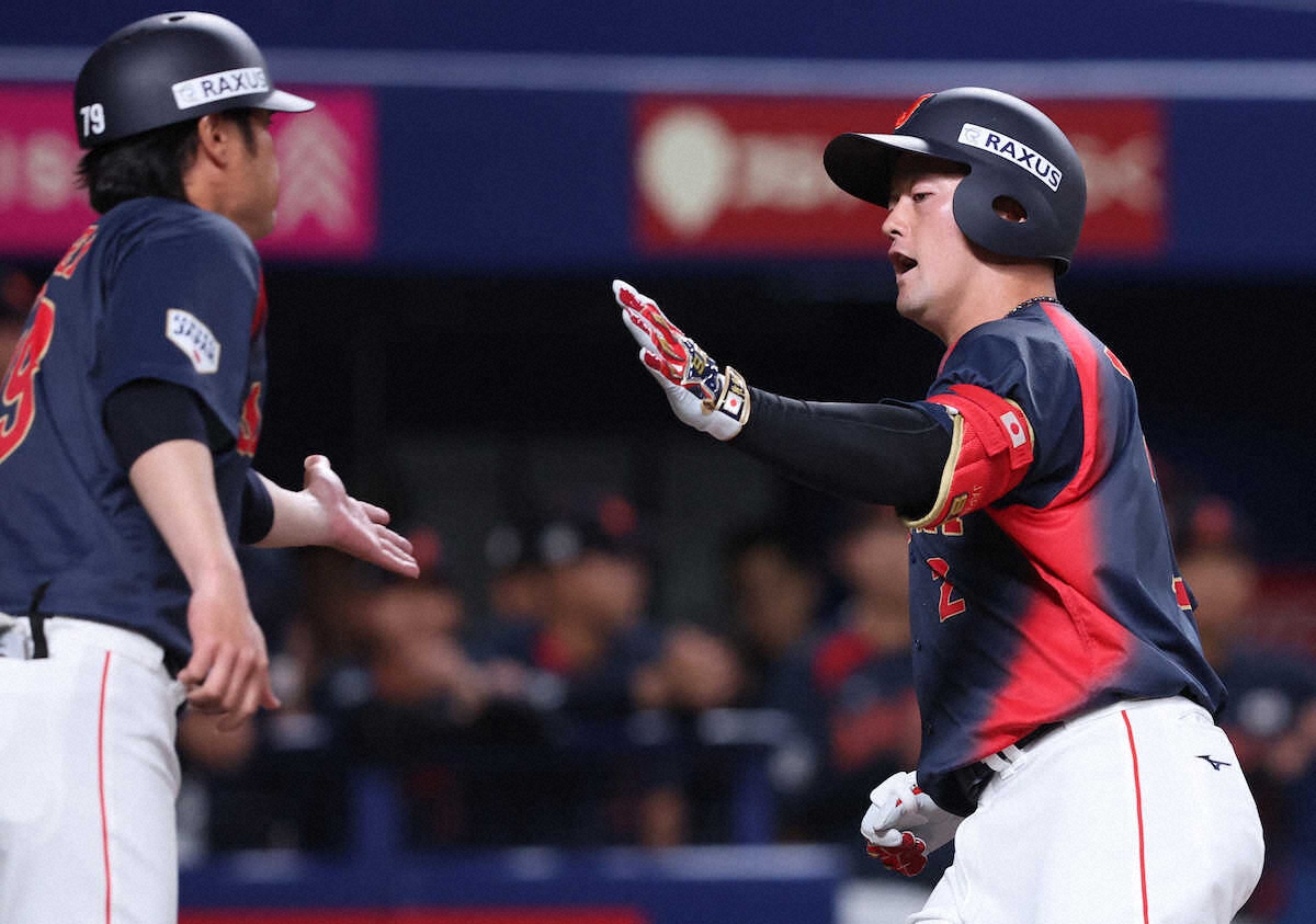 侍ジャパン壮行試合 2死から牧秀悟が左越え先制ソロ