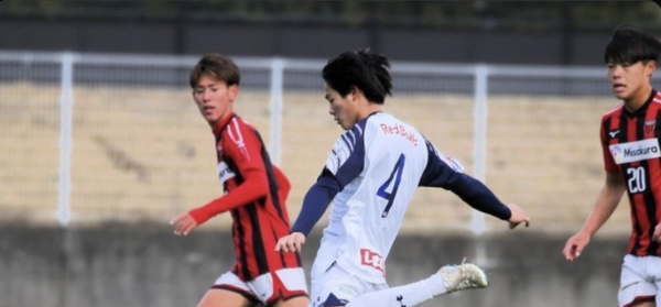 拓殖大新入部員にRB大宮U18DF藤原、川崎F U-18MF新堀、町田ユースMF武田&MF関、選手権でハットの堀越MF谷口昊ら