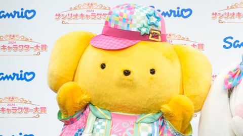 ポムポムプリンの初めて見るショットにネット騒然⇨「帽子とってるとこ初めて見たかも！」「撫でたい」の声