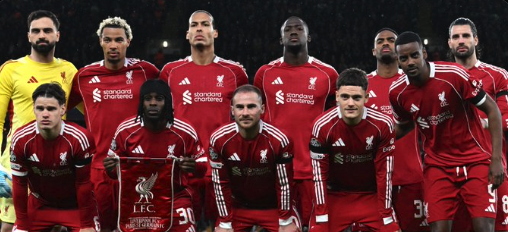 リヴァプールFWイサクはPSG戦で先発起用も期待に応えられず、前半のみで交代