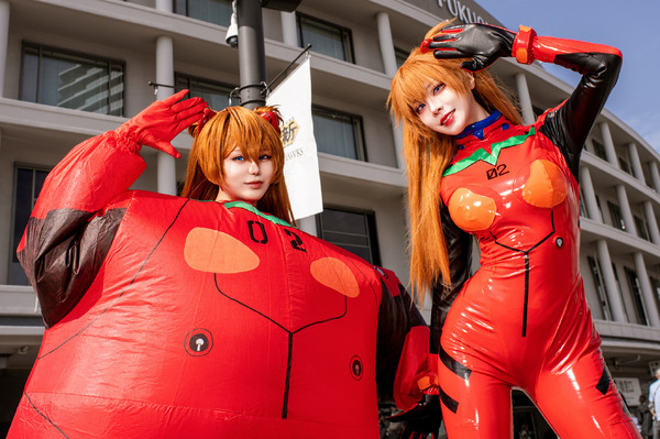 【コスプレ】プラグスーツが魅惑のWアスカ、ジョジョ第3部併せや初音ミクなど、アコスタ福岡に降臨した美麗レイヤーまとめ【写真33枚】