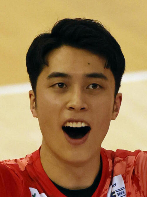 【バレー】「素敵な兄妹」高橋塁　“兄孝行”の妹に「おめでとう！」